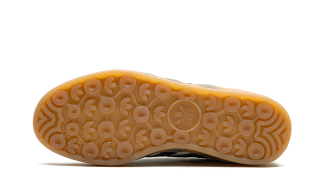 AD Gazelle Indoor Cream White Green Gum